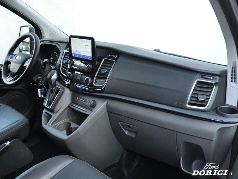 FORD Tourneo Custom 1ª s Tourneo Custom 320 2.0 EcoBlue 170CV aut. PC Sport