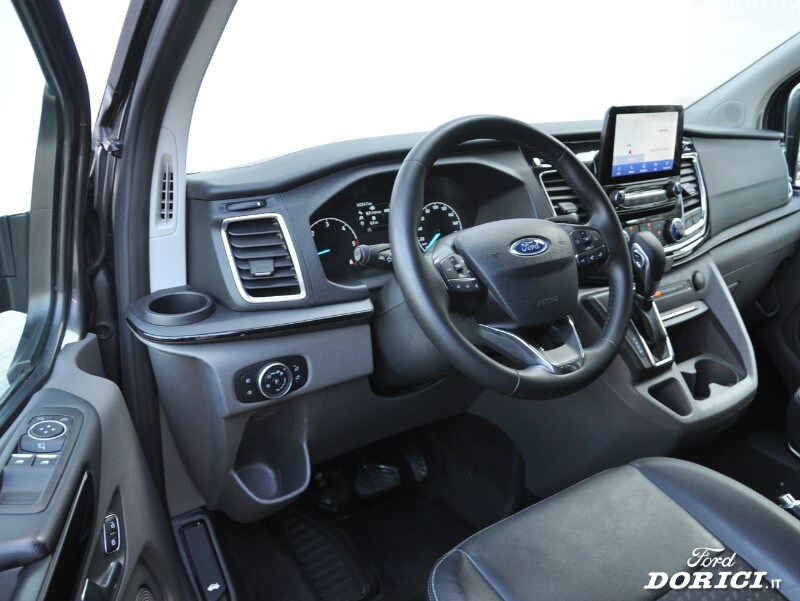 FORD Tourneo Custom 1ª s Tourneo Custom 320 2.0 EcoBlue 170CV aut. PC Sport