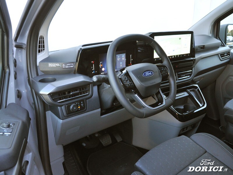 FORD Transit Custom 2ª s Transit Custom 320 2.0 EcoBlue 170CV aut. PC-TN Nugget Tit.